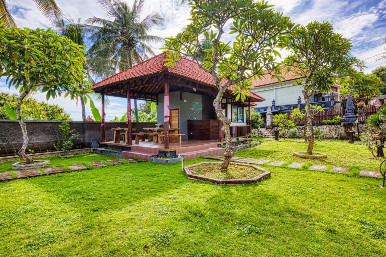 Megaland Bungalow Batununggul Eksteriør billede