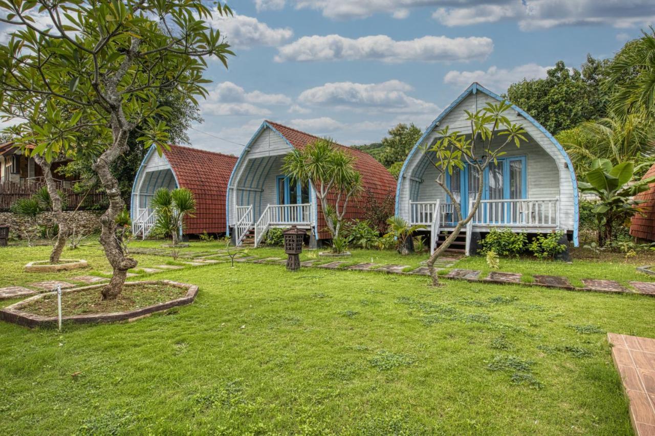 Megaland Bungalow Batununggul Eksteriør billede